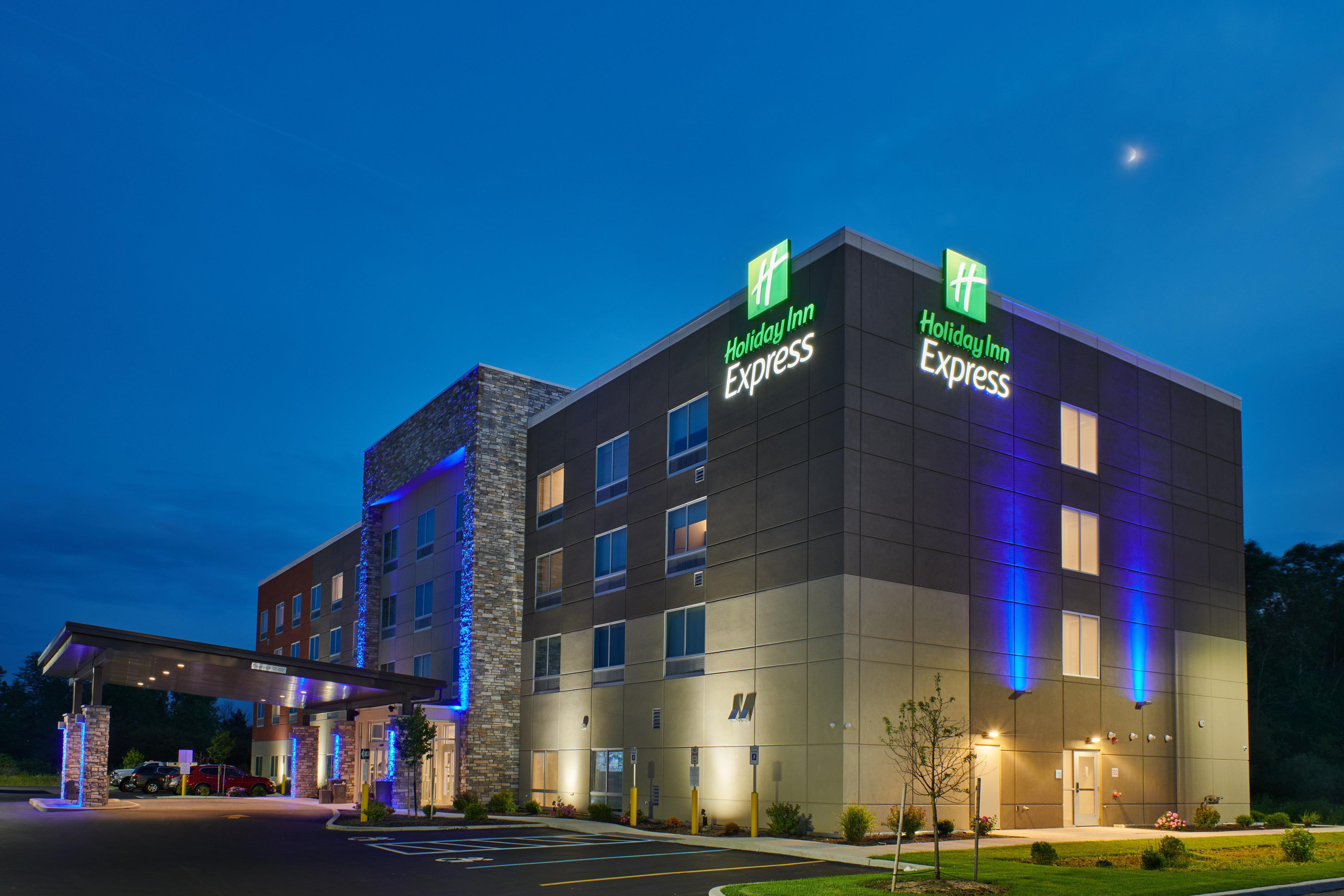 Hotel Express - By Ihg Lockport